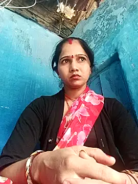 Jooli xx online show from March 15, 2026, 3:45 am