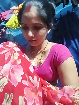 Jooli xx online show from May 13, 2026, 2:58 pm