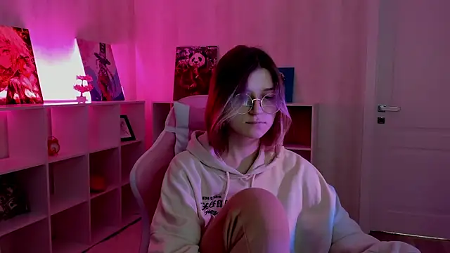 Snapshot of Agnes_Passero chatting on September 30, 2025, 8:08 am Agnes Passero online show from September 30, 2025, 8:08 am