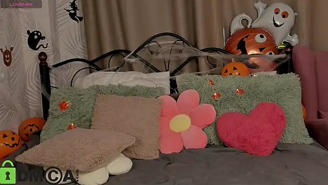 Snapshot of Agnes_Passero chatting on October 26, 2025, 8:42 am Agnes Passero online show from October 26, 2025, 8:42 am