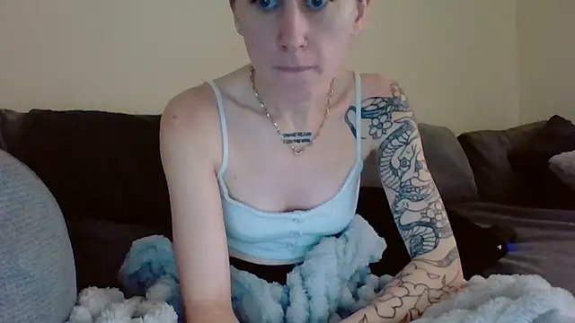 Snapshot of liltiddygoffwaifu chatting on November 20, 2025, 5:40 am liltiddygoffwaifu online show from November 20, 2025, 5:40 am