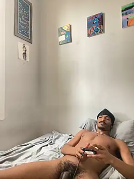 Snapshot of TRILLAHUNG chatting on September 23, 2025, 6:11 pm TRILLAHUNG online show from September 23, 2025, 6:11 pm