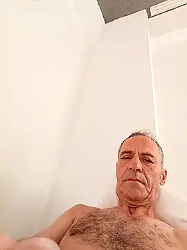 Snapshot of Meliwem12 chatting on November 8, 2025, 5:07 am Meliwem12 online show from November 8, 2025, 5:07 am