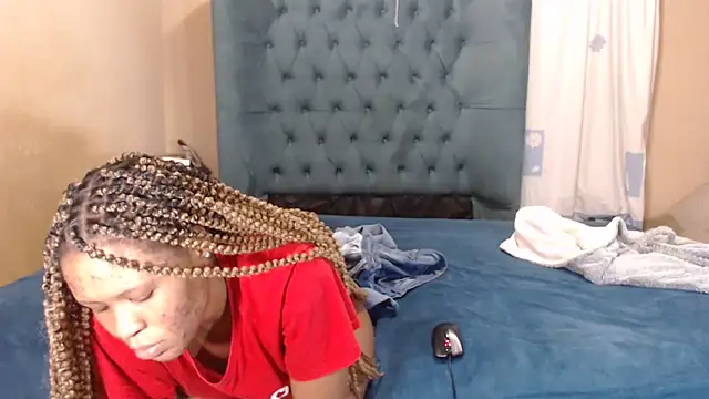 BendMeOverXX online show from July 12, 2026, 6:43 pm