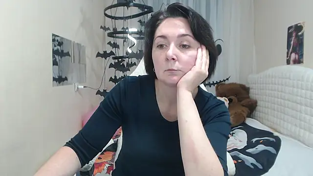 Snapshot of VivianGuchih chatting on November 1, 2025, 12:51 pm VivianGuchih online show from November 1, 2025, 12:51 pm