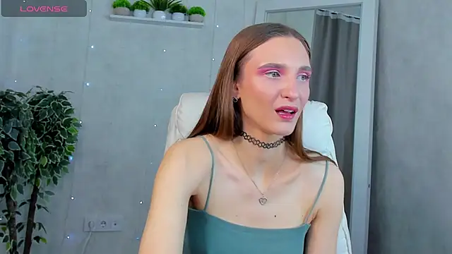 Alisha Green online show from September 26, 2025, 1:53 am