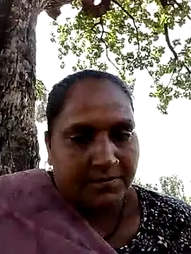 Snapshot of Ishwariya_Hatwal chatting on September 26, 2025, 7:23 am Ishwariya Hatwal online show from September 26, 2025, 7:23 am
