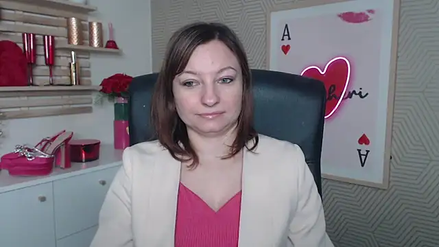 angelaSamt online show from February 19, 2026, 6:31 am