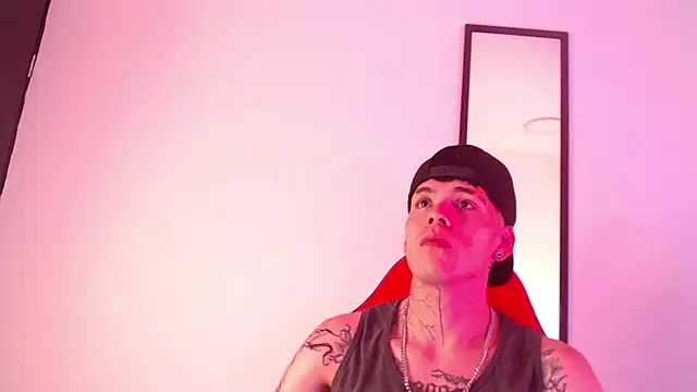 Anhonymus  online show from September 14, 2025, 4:11 am