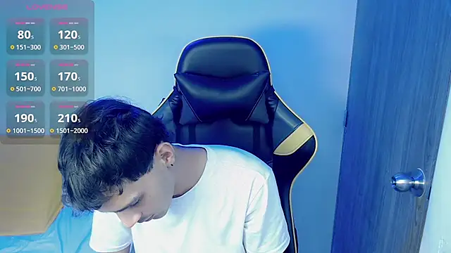 Snapshot of yankees_ chatting on September 14, 2025, 4:00 am yankees online show from September 14, 2025, 4:00 am