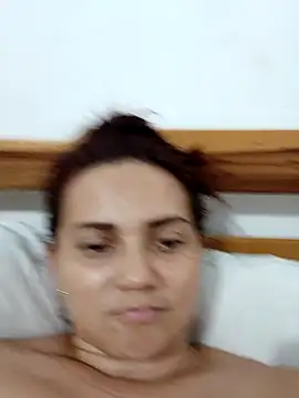 Snapshot of Amanda39 chatting on October 15, 2025, 1:28 am Amanda39 online show from October 15, 2025, 1:28 am