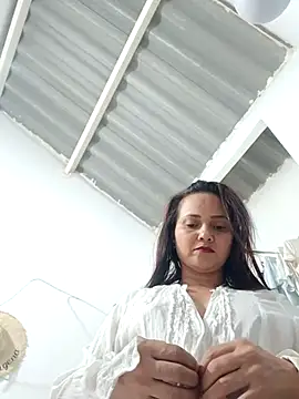 Amanda39 online show from April 25, 2026, 11:02 pm
