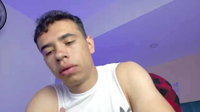 Muscle Scott online show from March 21, 2026, 1:37 pm