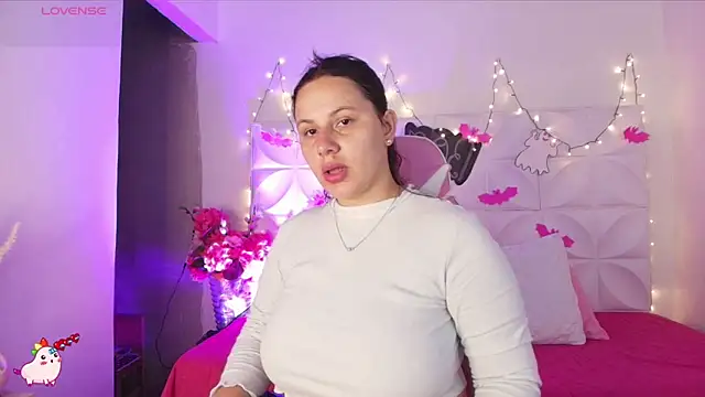 Snapshot of Abril1_gh chatting on October 12, 2025, 9:41 am Abril1 gh online show from October 12, 2025, 9:41 am