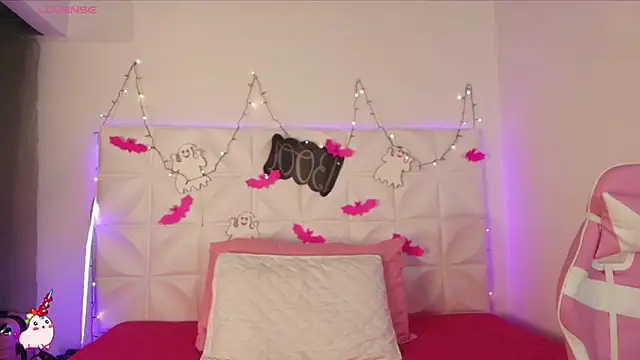 Snapshot of Abril1_gh chatting on October 16, 2025, 9:43 am Abril1 gh online show from October 16, 2025, 9:43 am