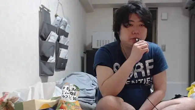 raterate555 online show from April 24, 2026, 8:17 am