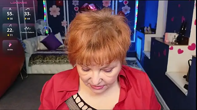 Snapshot of Kira_Kenett chatting on February 10, 2026, 4:33 pm Kira Kenett online show from February 10, 2026, 4:33 pm