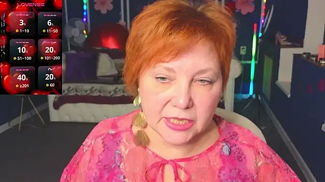 Snapshot of Kira_Kenett chatting on February 23, 2026, 7:11 pm Kira Kenett online show from February 23, 2026, 7:11 pm