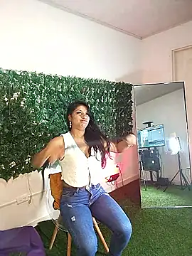 AnggelicaSwan21 online show from January 15, 2026, 12:32 pm