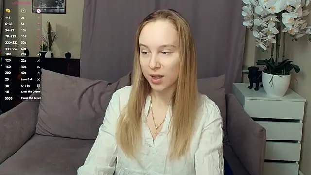 SoonMoor online show from January 15, 2026, 6:44 pm