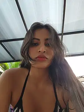 Snapshot of Rumy_2005 chatting on October 28, 2025, 12:41 pm Rumy 2005 online show from October 28, 2025, 12:41 pm