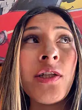 Snapshot of Berta_arevalo_blsd chatting on September 17, 2025, 3:03 pm Berta arevalo blsd online show from September 17, 2025, 3:03 pm