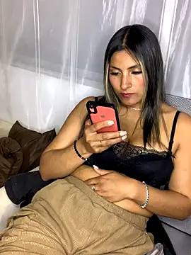 Snapshot of Berta_arevalo_blsd chatting on September 24, 2025, 1:53 am Berta arevalo blsd online show from September 24, 2025, 1:53 am