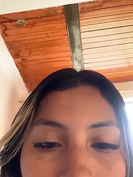 Snapshot of Berta_arevalo_blsd chatting on October 5, 2025, 7:34 pm Berta arevalo blsd online show from October 5, 2025, 7:34 pm