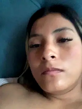 Snapshot of Berta_arevalo_blsd chatting on October 16, 2025, 4:52 pm Berta arevalo blsd online show from October 16, 2025, 4:52 pm