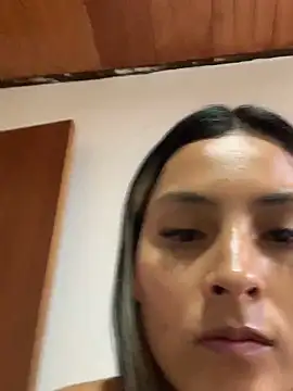 Snapshot of Berta_arevalo_blsd chatting on October 17, 2025, 7:27 pm Berta arevalo blsd online show from October 17, 2025, 7:27 pm