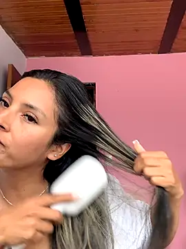 Snapshot of Berta_arevalo_blsd chatting on October 22, 2025, 4:51 pm Berta arevalo blsd online show from October 22, 2025, 4:51 pm