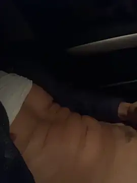 Snapshot of thelutty chatting on October 10, 2025, 8:08 pm thelutty online show from October 10, 2025, 8:08 pm