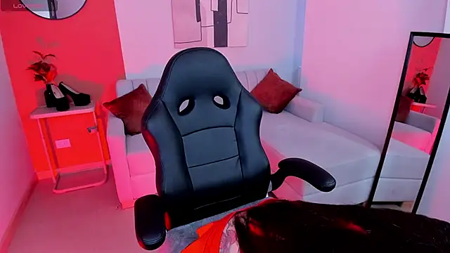 Snapshot of Irina_vasilieva chatting on September 30, 2025, 1:05 pm Irina vasilieva online show from September 30, 2025, 1:05 pm