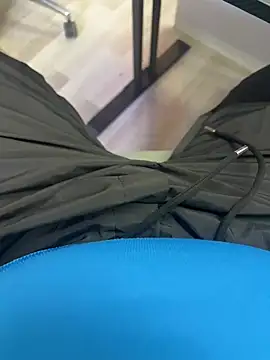NathNaughtyy online show from June 7, 2026, 11:47 am