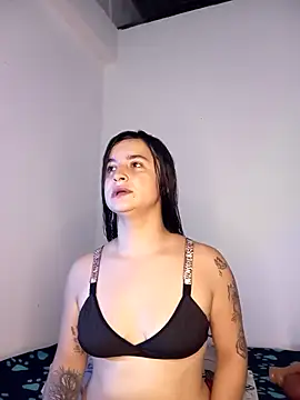 littleemma 77 online show from September 25, 2025, 4:00 pm