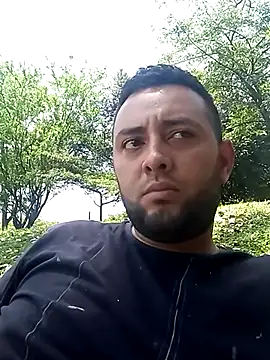 Snapshot of angelitocalientico chatting on September 25, 2025, 5:27 pm angelitocalientico online show from September 25, 2025, 5:27 pm