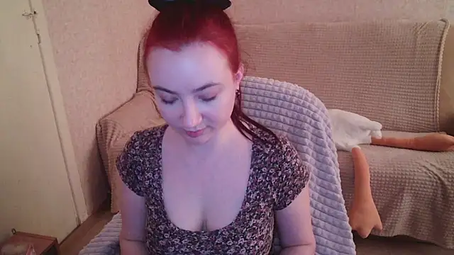 Micky Wood online show from October 14, 2025, 9:43 am