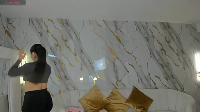 SussyBellX online show from March 23, 2026, 4:49 am