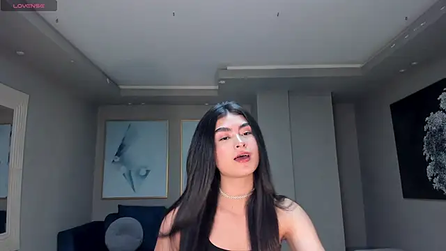 Snapshot of LucyWeiss_ chatting on September 24, 2025, 8:12 pm LucyWeiss  online show from September 24, 2025, 8:12 pm