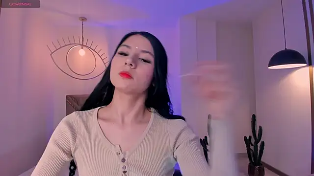 LaurentConnor online show from February 5, 2026, 3:33 am