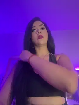 Snapshot of Mariana_Montes chatting on October 23, 2025, 7:34 pm Mariana Montes online show from October 23, 2025, 7:34 pm