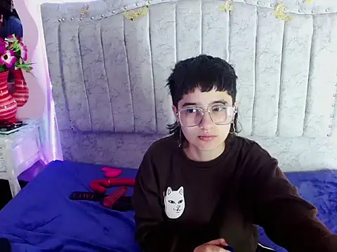 Britney thx online show from February 5, 2026, 3:55 am