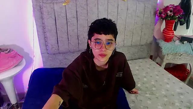 Britney thx online show from February 6, 2026, 7:23 am