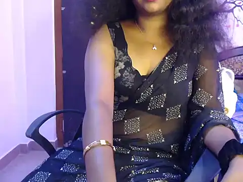 Snapshot of Zellybean_telugu chatting on October 13, 2025, 10:32 pm Zellybean telugu online show from October 13, 2025, 10:32 pm