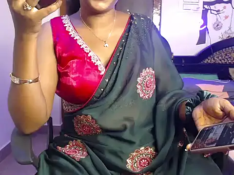 Snapshot of Zellybean_telugu chatting on October 14, 2025, 4:19 pm Zellybean telugu online show from October 14, 2025, 4:19 pm