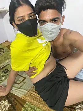 Sex Queen aaraya online show from March 21, 2026, 1:05 pm