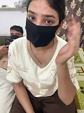 Sex Queen aaraya online show from June 27, 2026, 1:50 pm