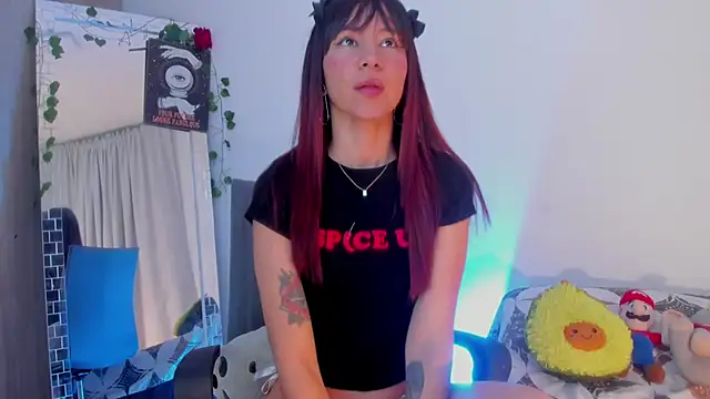 Snapshot of Genesiissss chatting on October 28, 2025, 2:37 am Genesiissss online show from October 28, 2025, 2:37 am