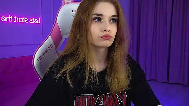 MelissaBauch online show from March 24, 2026, 6:35 pm