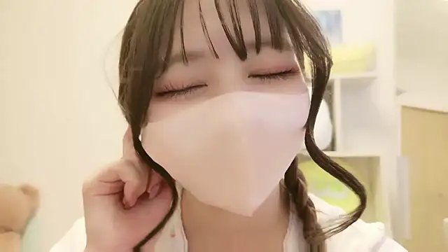 Snapshot of JP_Momo_o0 chatting on September 10, 2025, 7:19 am JP Momo o0 online show from September 10, 2025, 7:19 am